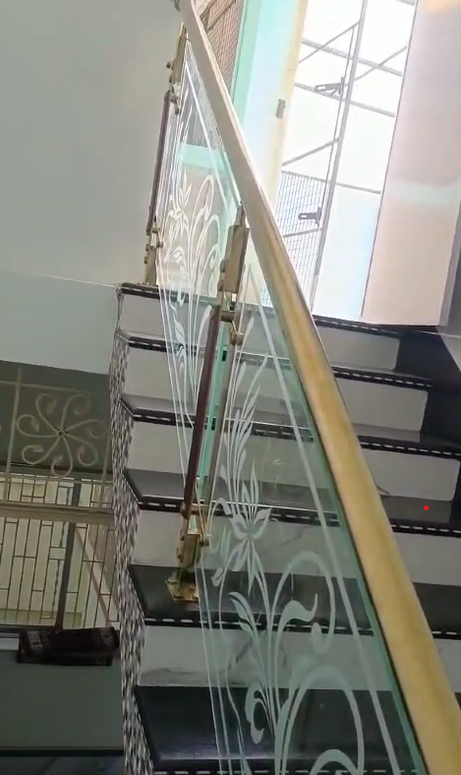 Where to Find Stylish Glass Railing Installation in Bangalore?